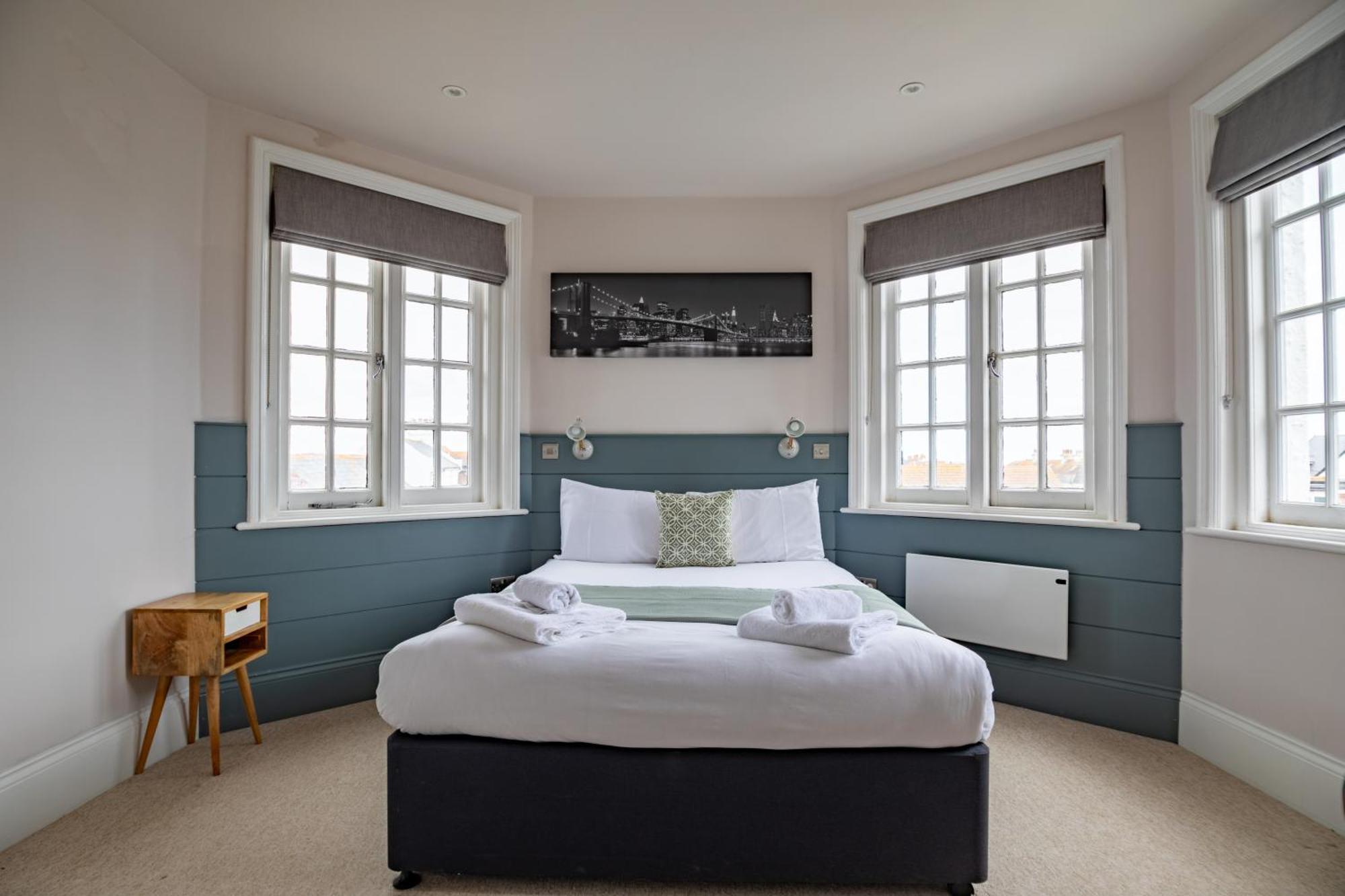 The Bay Hotel 佩文西 外观 照片
